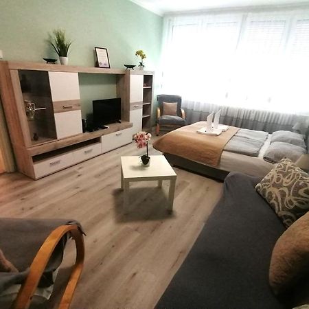 Sweet Dreams Apartman Nyíregyháza Exteriör bild
